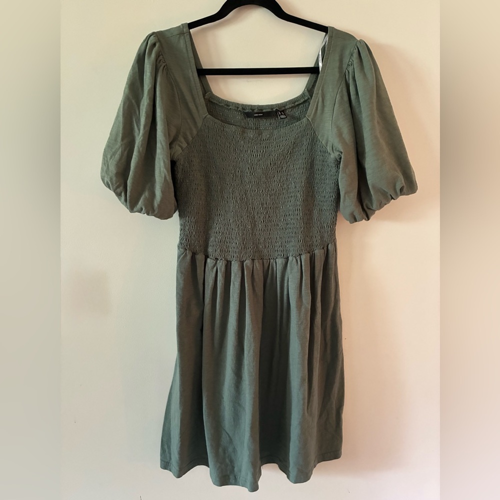 Green Puff Sleeved Dress